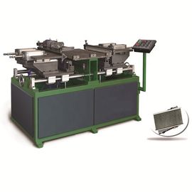 satın al Basınçlı hava basıncı 0.6Mpa Radyatör Çekirdek Oluşturma Makinesi, yan plakadan yan plakaya mesafe 300 1000 mm ve boyut 3000 2000 2200 mm'ye sahiptir Çevrimiçi üretim