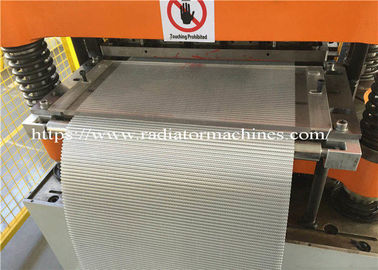 Kararlı Performans ile 45mm Yükseklik için 3003 Folyo Radyatör Fin Makinesi