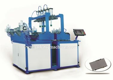 Alüminyum radyatör için Servo Tipi Plastik Tank Sıkma / Karıştırma Makinesi